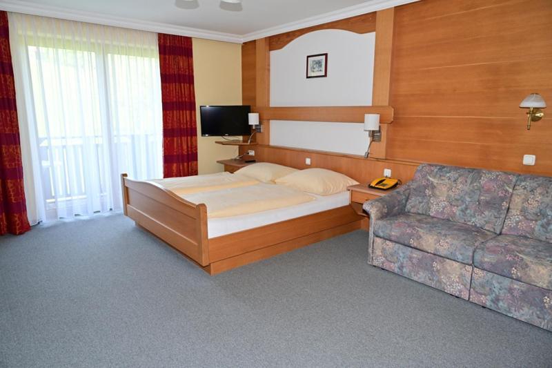 Ferienhotel Hofer Superior Strass im Attergau Ngoại thất bức ảnh