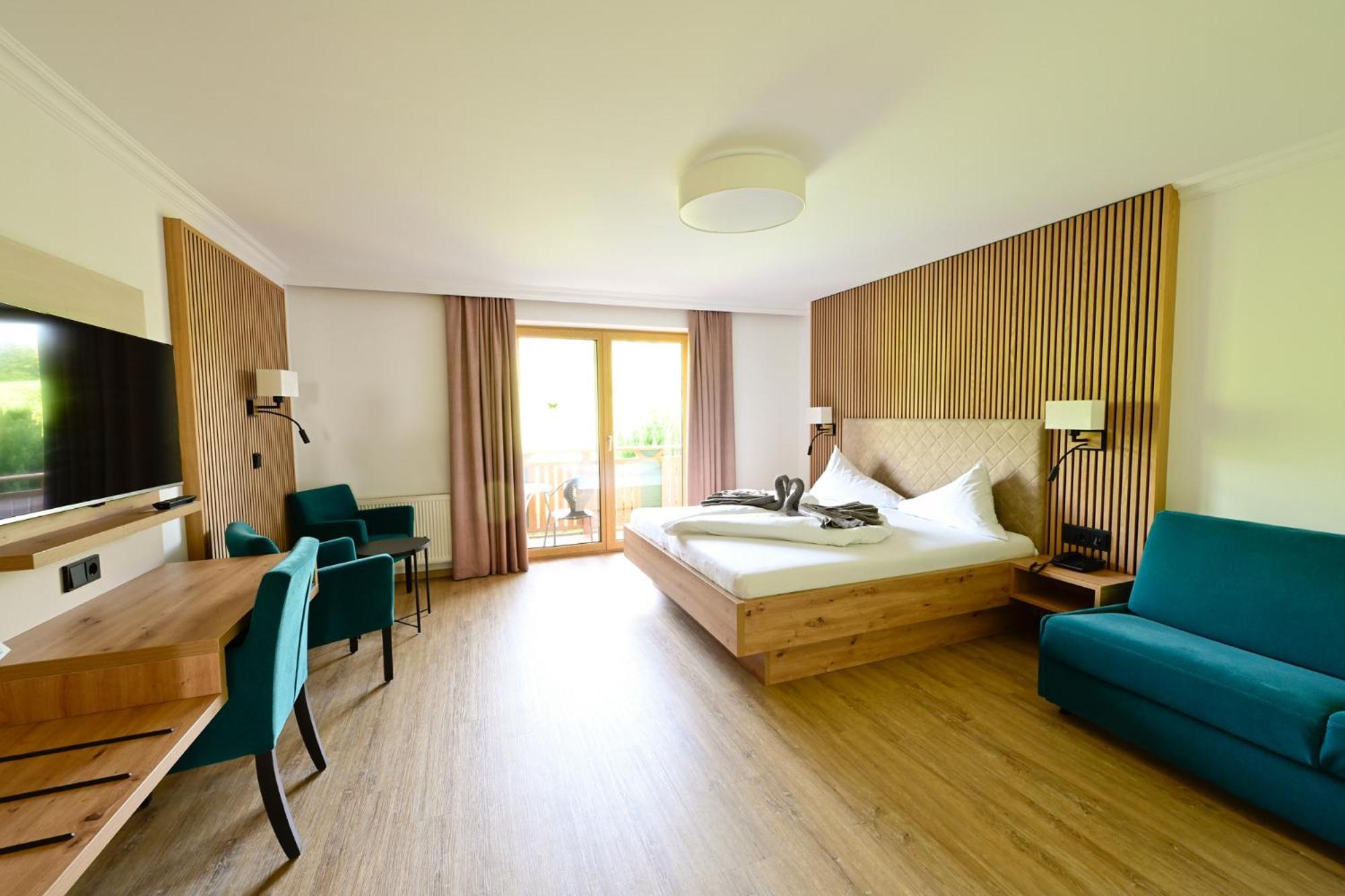 Ferienhotel Hofer Superior Strass im Attergau Ngoại thất bức ảnh